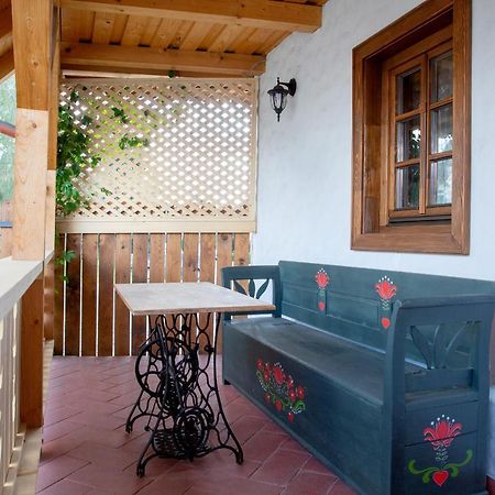 Pepi Vendeghaz - Casa De Oaspeti Pepi Joseni  Exterior foto
