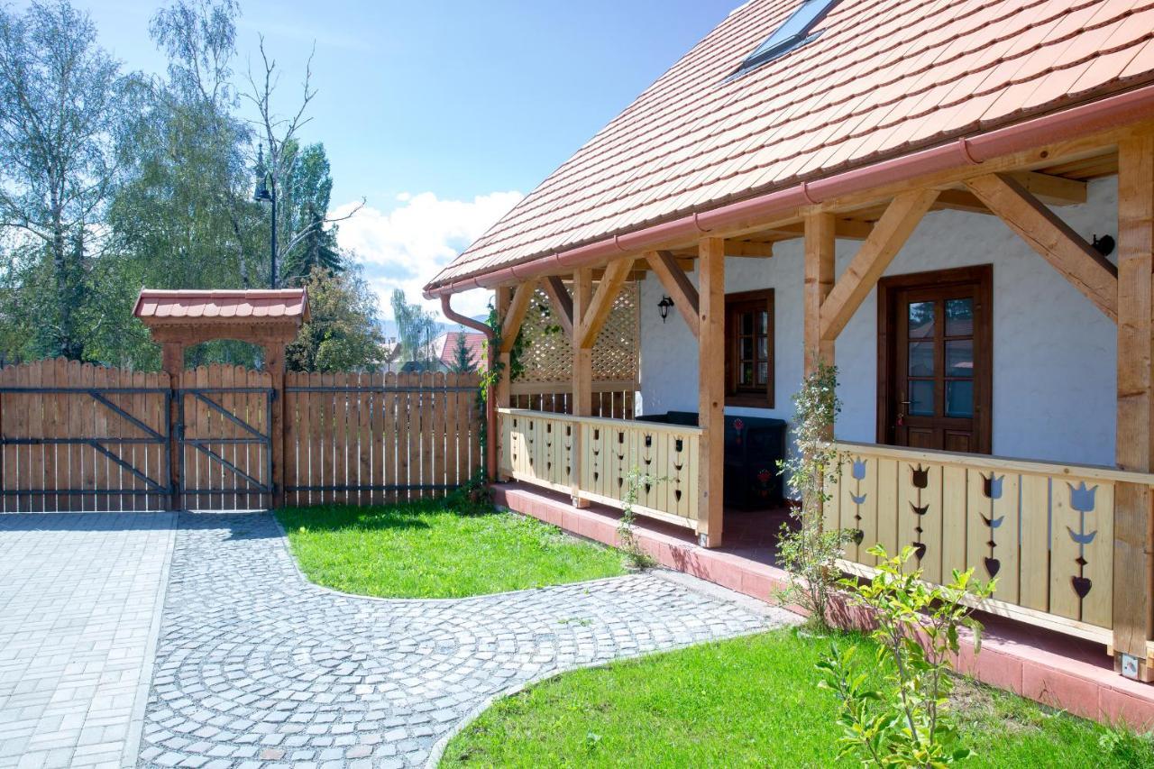 Pepi Vendeghaz - Casa De Oaspeti Pepi Joseni  Exterior foto